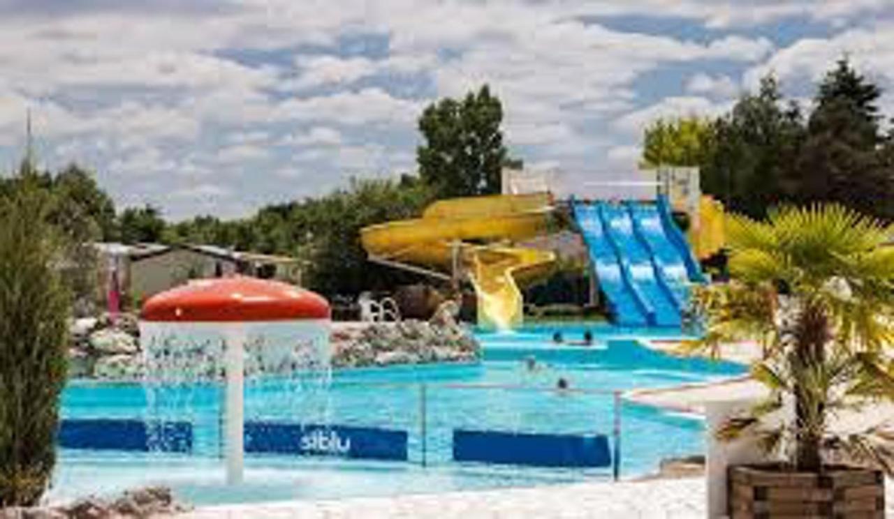 Bungalow Charmant Onzain + Piscine المظهر الخارجي الصورة